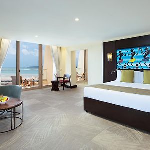 Executive Suite Non-Smoking Ocean View